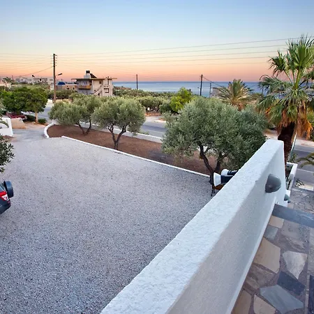 With Sea View - Creta Ξενοδοχείο με διαμερίσματα